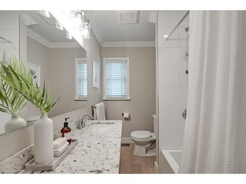 270 Felan Avenue, Oakville, ON - Indoor Photo Showing Bathroom