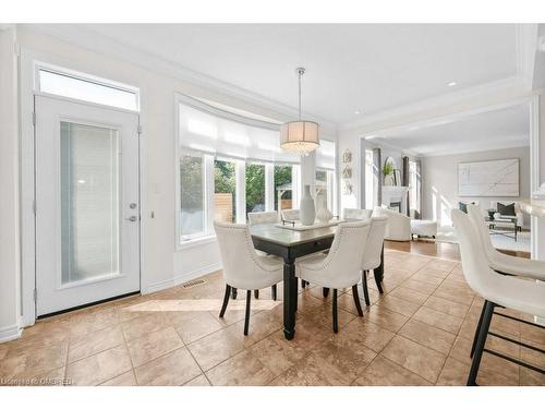 2156 Colonel William Parkway, Oakville, ON - Indoor Photo Showing Dining Room