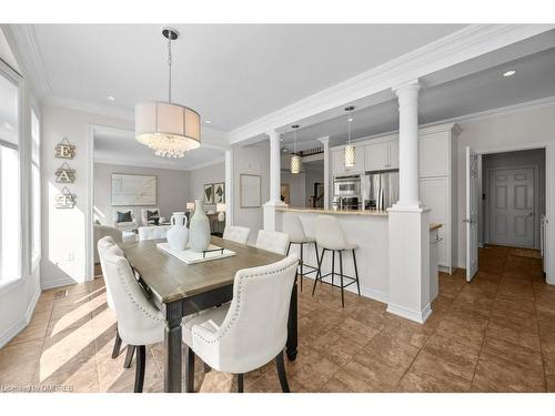 2156 Colonel William Parkway, Oakville, ON - Indoor Photo Showing Dining Room