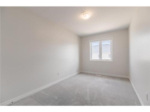 7 Mia Drive, Hamilton, ON - Indoor Photo Showing Other Room