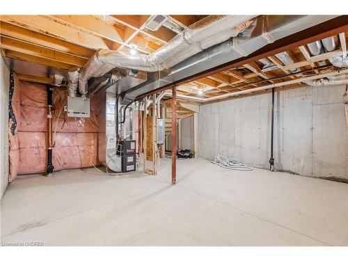 7 Mia Drive, Hamilton, ON - Indoor Photo Showing Basement