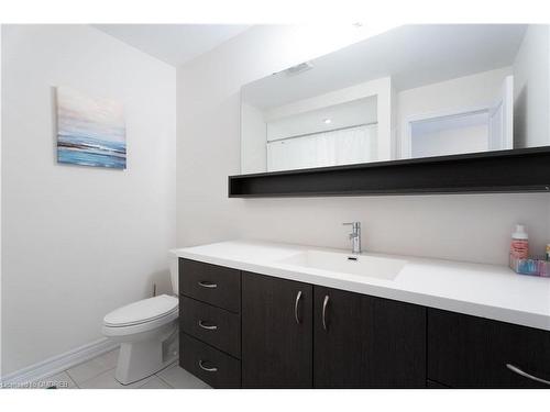 3094 Blackfriar Common, Oakville, ON - Indoor Photo Showing Bathroom