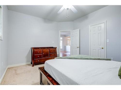 145-2025 Meadowgate Boulevard, London, ON - Indoor Photo Showing Bedroom