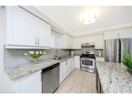 52 Milfoil Street, Halton, ON - Indoor Photo Showing Kitchen With Double Sink With Upgraded Kitchen