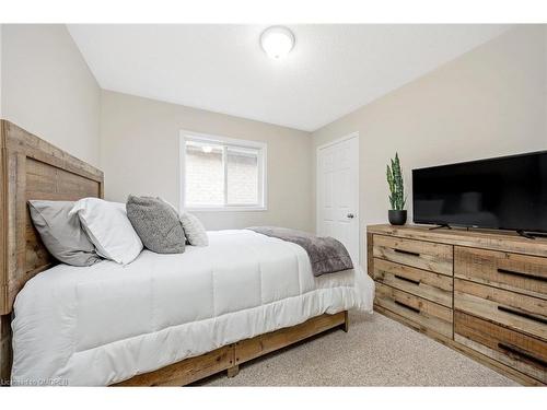 52 Milfoil Street, Halton, ON - Indoor Photo Showing Bedroom