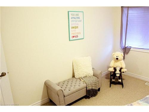 70-77 Diana Avenue, Brantford, ON - Indoor Photo Showing Bedroom