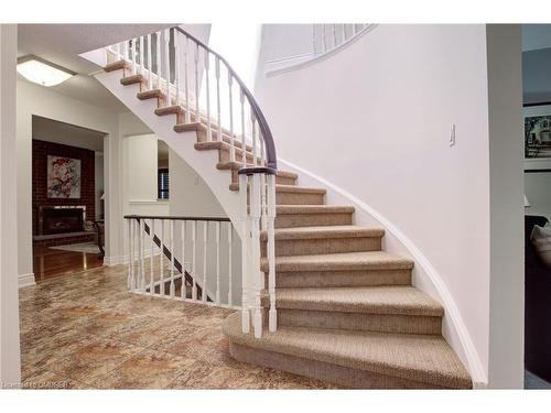 1760 Solitaire Court, Mississauga, ON - Indoor Photo Showing Other Room