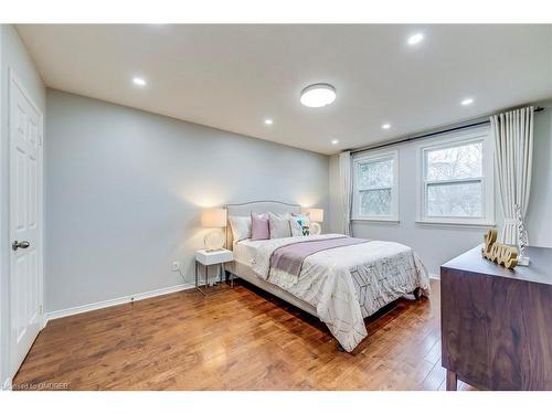 1152 Montrose Abbey Drive, Oakville, ON - Indoor Photo Showing Bedroom