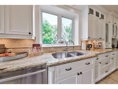 1359 Sedgewick Crescent, Oakville, ON - Indoor Photo Showing Kitchen With Double Sink