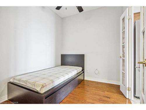 Ph2-40 Old Mill Road, Oakville, ON - Indoor Photo Showing Bedroom