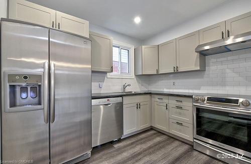 839 Mountain Ash Road, Peterborough, ON - Indoor Photo Showing Kitchen