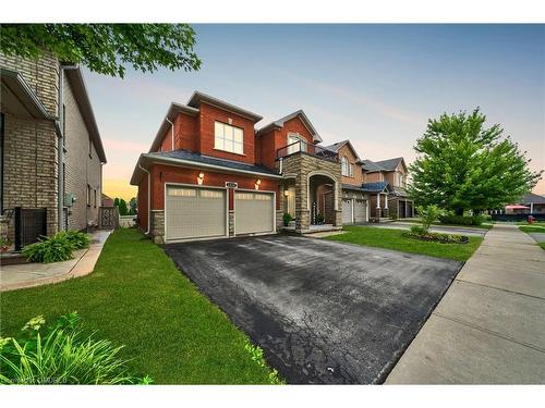 1030 Lonsdale Lane, Oakville, ON - Outdoor With Facade