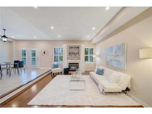 1030 Lonsdale Lane, Oakville, ON - Indoor Photo Showing Living Room With Fireplace