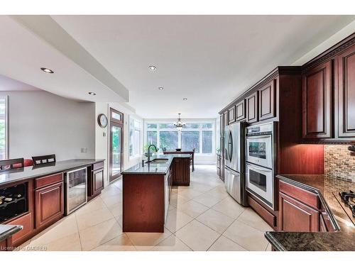 1200 Bronte Road, Oakville, ON - Indoor Photo Showing Kitchen