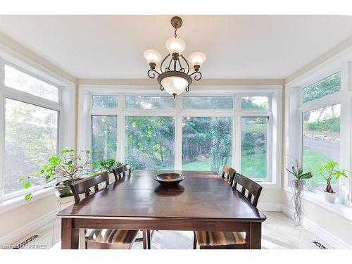 1200 Bronte Road, Oakville, ON - Indoor Photo Showing Dining Room