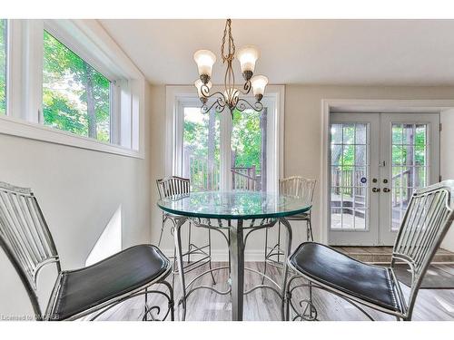 1200 Bronte Road, Oakville, ON - Indoor Photo Showing Dining Room