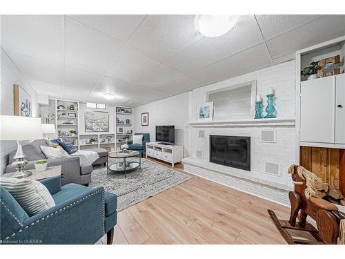 557 Holly Avenue, Milton, ON - Indoor Photo Showing Living Room With Fireplace