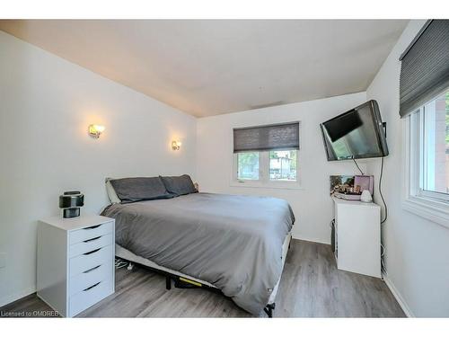 532 Churchill Avenue, Milton, ON - Indoor Photo Showing Bedroom