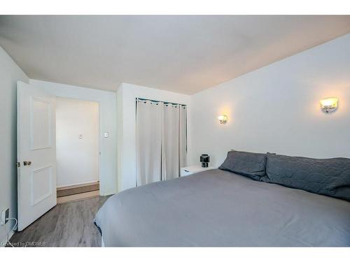 532 Churchill Avenue, Milton, ON - Indoor Photo Showing Bedroom