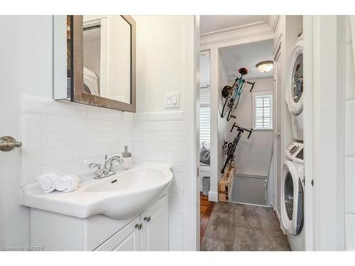 3 Nightingale Street, Hamilton, ON - Indoor Photo Showing Laundry Room