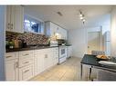 Lower Unit-134 Victor Street, Hamilton, ON  - Indoor Photo Showing Kitchen 