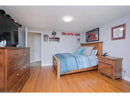 1643 Sumach Road, Caledon, ON - Indoor Photo Showing Bedroom