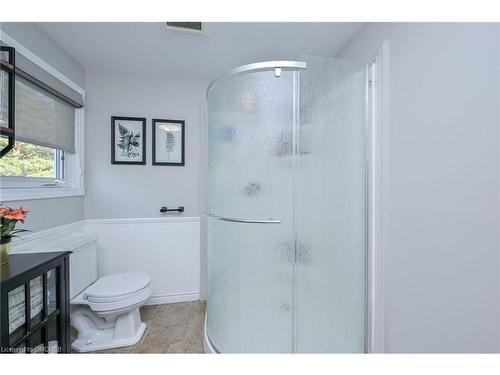 1643 Sumach Road, Caledon, ON - Indoor Photo Showing Bathroom