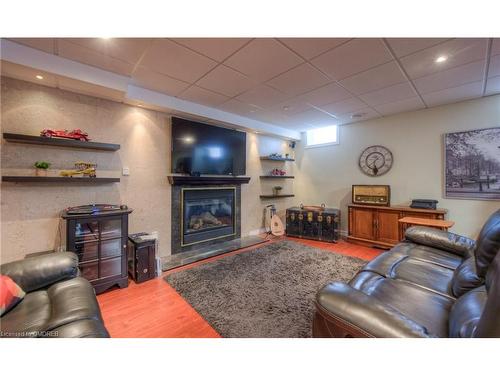 2386 Wasaga Drive, Oakville, ON 