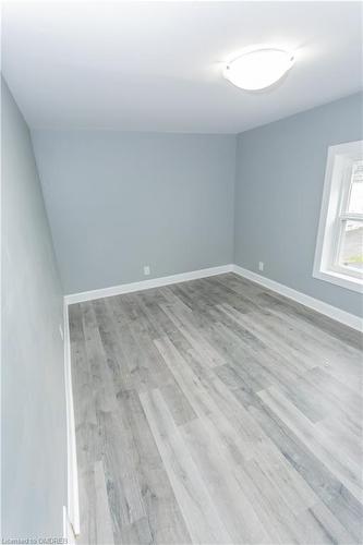 41 Kennedy Street, Welland, ON - Indoor Photo Showing Other Room