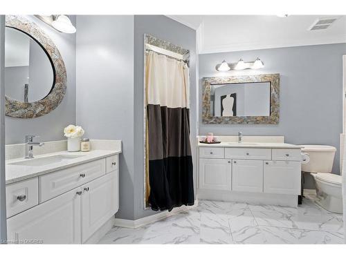 19 Mcnally Street, Georgetown, ON - Indoor Photo Showing Bathroom