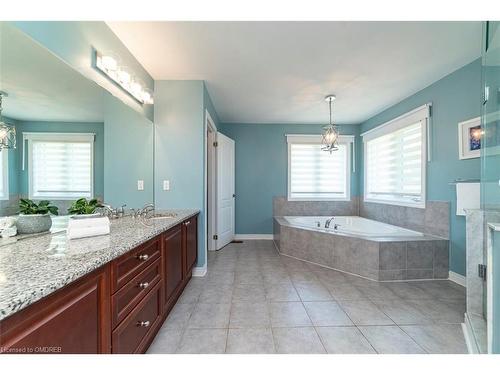 1428 Ferncrest Road, Oakville, ON - Indoor Photo Showing Bathroom