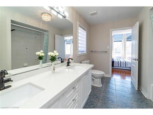 1428 Ferncrest Road, Oakville, ON - Indoor Photo Showing Bathroom