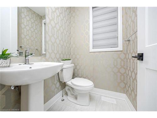 475 Violet Gate, Milton, ON - Indoor Photo Showing Bathroom