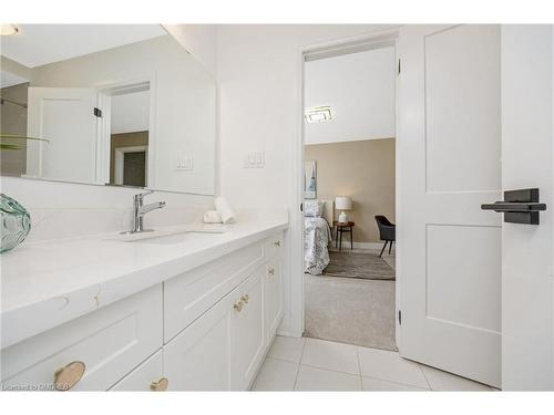 475 Violet Gate, Milton, ON - Indoor Photo Showing Bathroom