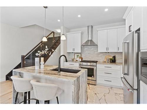 12-675 Victoria Road N, Guelph, ON - Indoor Photo Showing Kitchen With Upgraded Kitchen