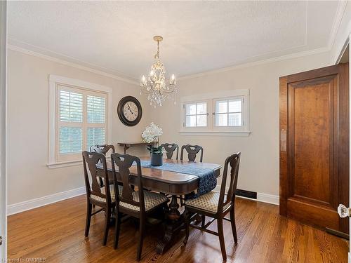 4 St Andrews Avenue, Grimsby, ON - Indoor Photo Showing Dining Room