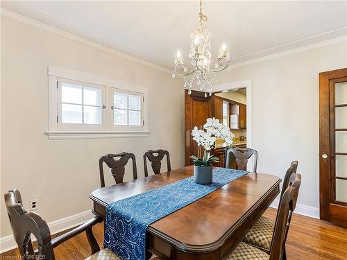 4 St Andrews Avenue, Grimsby, ON - Indoor Photo Showing Dining Room