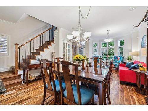 39 Chester Street, Oakville, ON - Indoor Photo Showing Dining Room