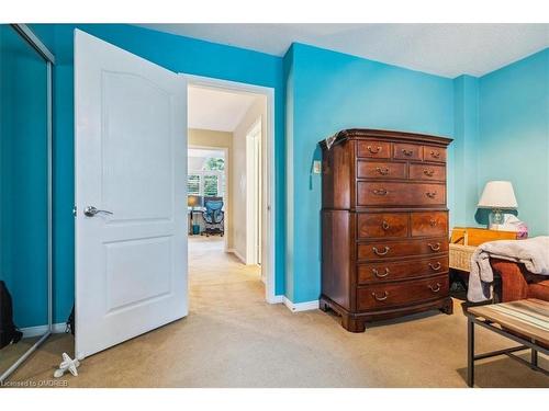 39 Chester Street, Oakville, ON - Indoor Photo Showing Bedroom