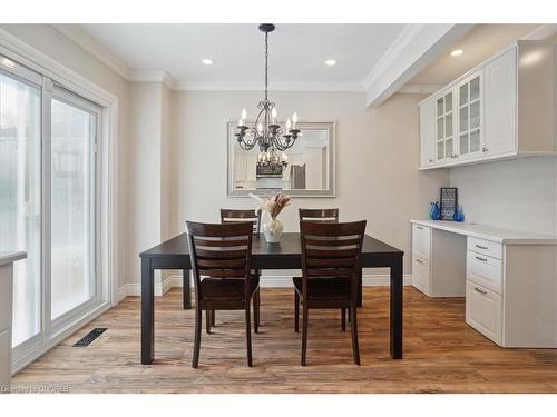 32 Wakefield Lane, Waterdown, ON - Indoor Photo Showing Dining Room