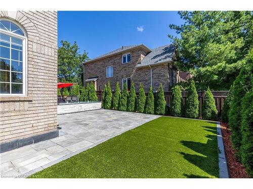 Upper-2429 Aztec Gate, Oakville, ON - Outdoor