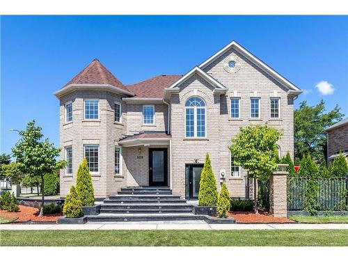 2429 Aztec Gate, Oakville, ON - Outdoor With Facade