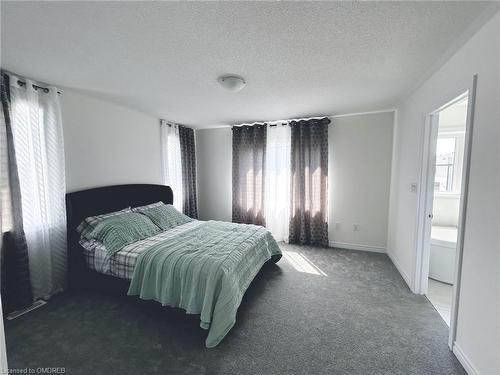 14 Tran Street, Wasaga Beach, ON - Indoor Photo Showing Bedroom