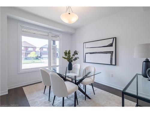 50 Halo Street, Hamilton, ON - Indoor Photo Showing Dining Room