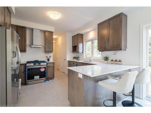 50 Halo Street, Hamilton, ON - Indoor Photo Showing Kitchen With Upgraded Kitchen