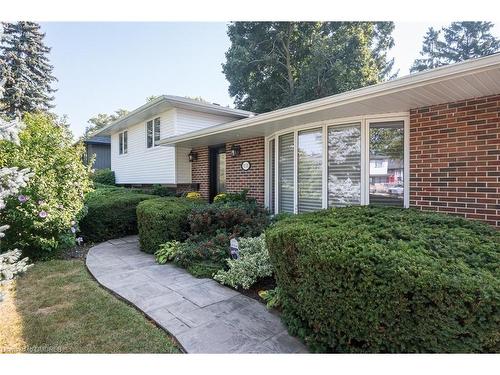 5138 Cherryhill Crescent, Burlington, ON - Outdoor