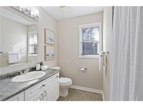 2486 Carberry Way, Oakville, ON - Indoor Photo Showing Bathroom