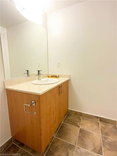 507-7167 Yonge Street, Thornhill, ON - Indoor Photo Showing Bathroom