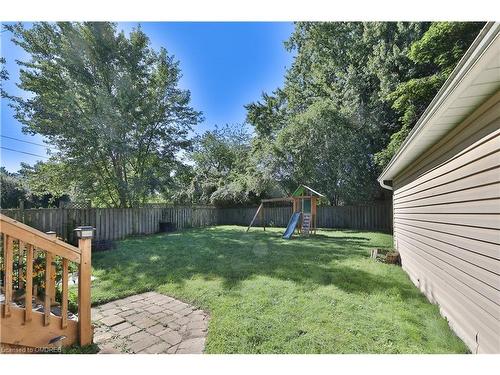 240 Tweedsdale Crescent, Oakville, ON - Outdoor With Backyard