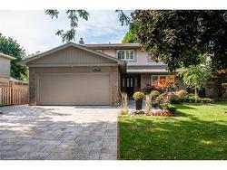 2435 Cobbinshaw Circle  Mississauga, ON L5N 2G2